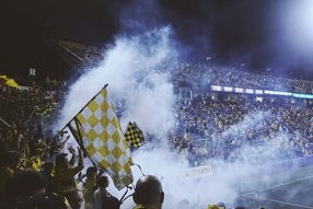 乐鱼体育在线-欧洲杯赛后赛制与转会窗口时间的衔接问题被讨论，欧洲杯比赛结束