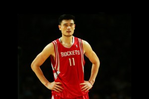 乐鱼体-欧冠小组赛迎来冷门，巴萨、切尔西和本菲卡纷纷失利，0405欧冠切尔西巴塞罗那